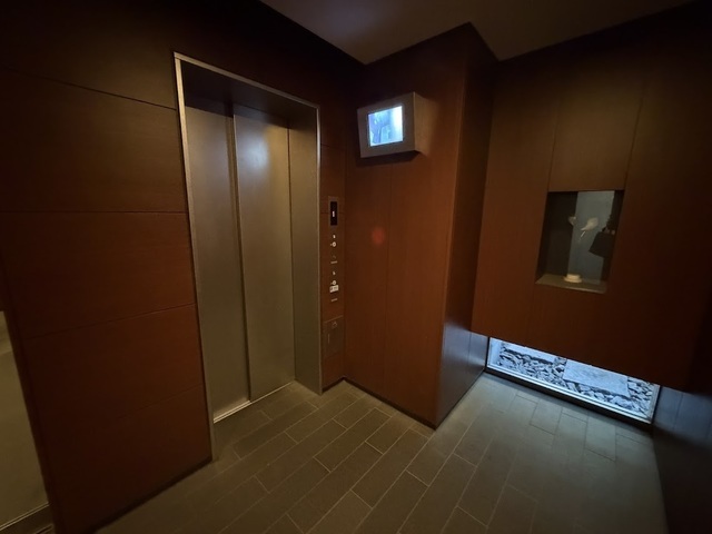 エレベーターホール
